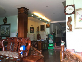 Отель Manh Hung Guest House  Буонметхуот